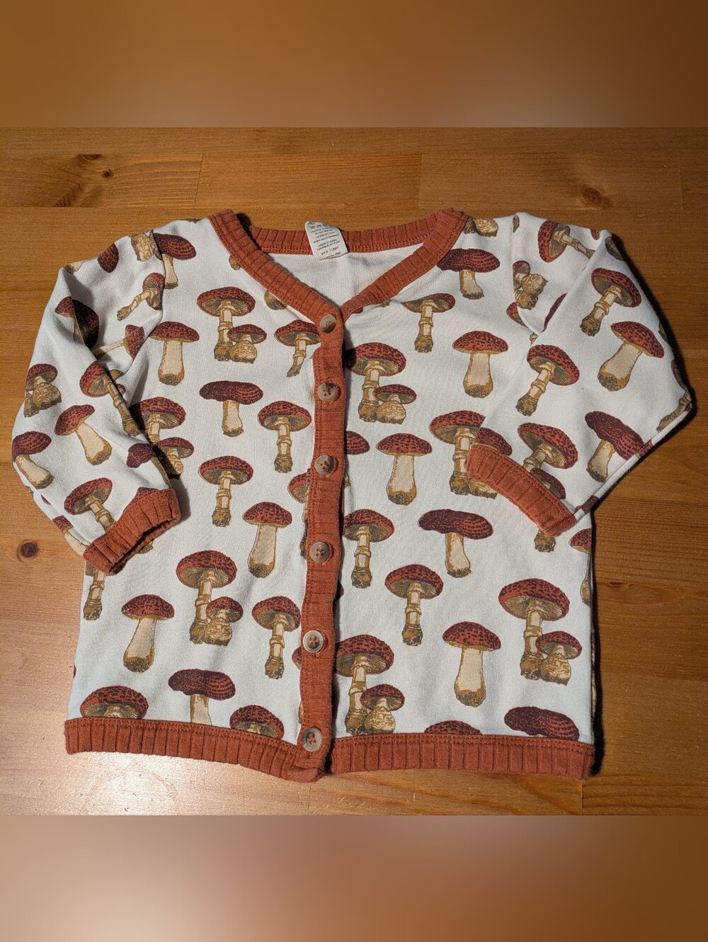 Kate Quinn Mushroom Button Cardigan 2T
